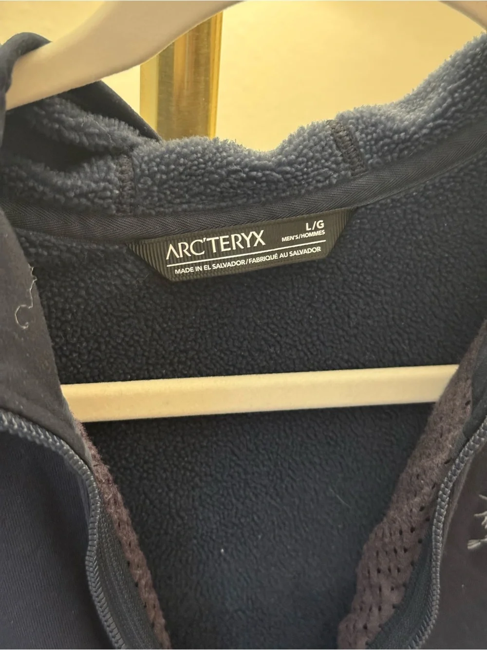 Arc'teryx Men's Navy Full-Zip Jacket